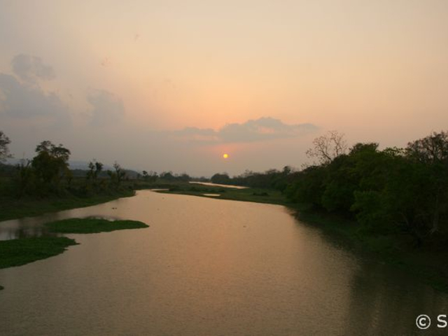 Sonnenuntergang am Brahmaputra
