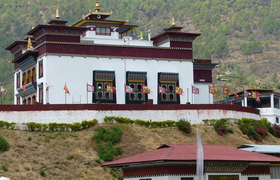 Ranjung Woesel Choling Kloster 