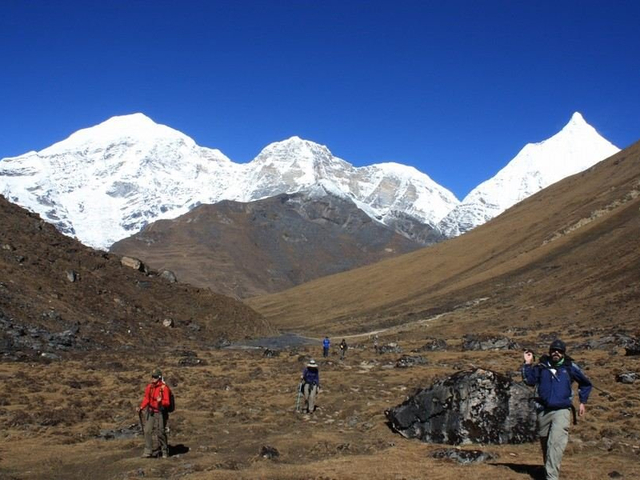 Jomolhari Trek