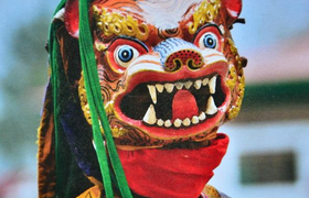 Maske bei Bhutan Festival